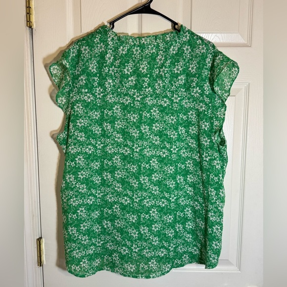Fun 2 Fun Green Alvena Split Neck‎ Blouse Size 2x High-Low Hem Sheer Flowy - Picture 5 of 9